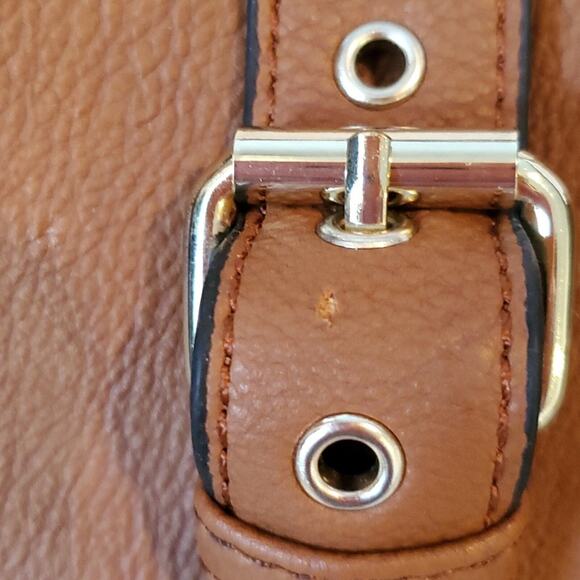 Black Rivet Purse Two Tone Black and Cognac Double Handle Bag w/Shoulder Strap - Picture 15 of 16